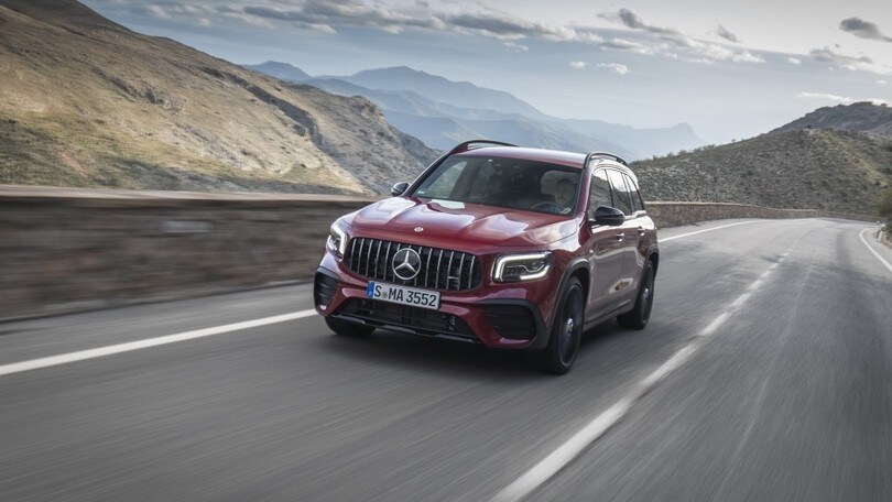 Mercedes-AMG GLB 53 4Matic, la prova: gli scatti