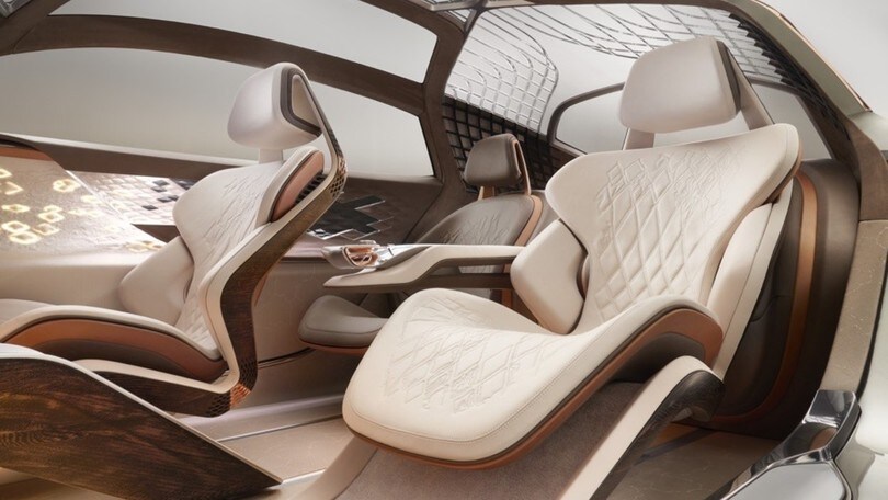 Bentley, possibile una roadster ispirata alla EXP 100 GT