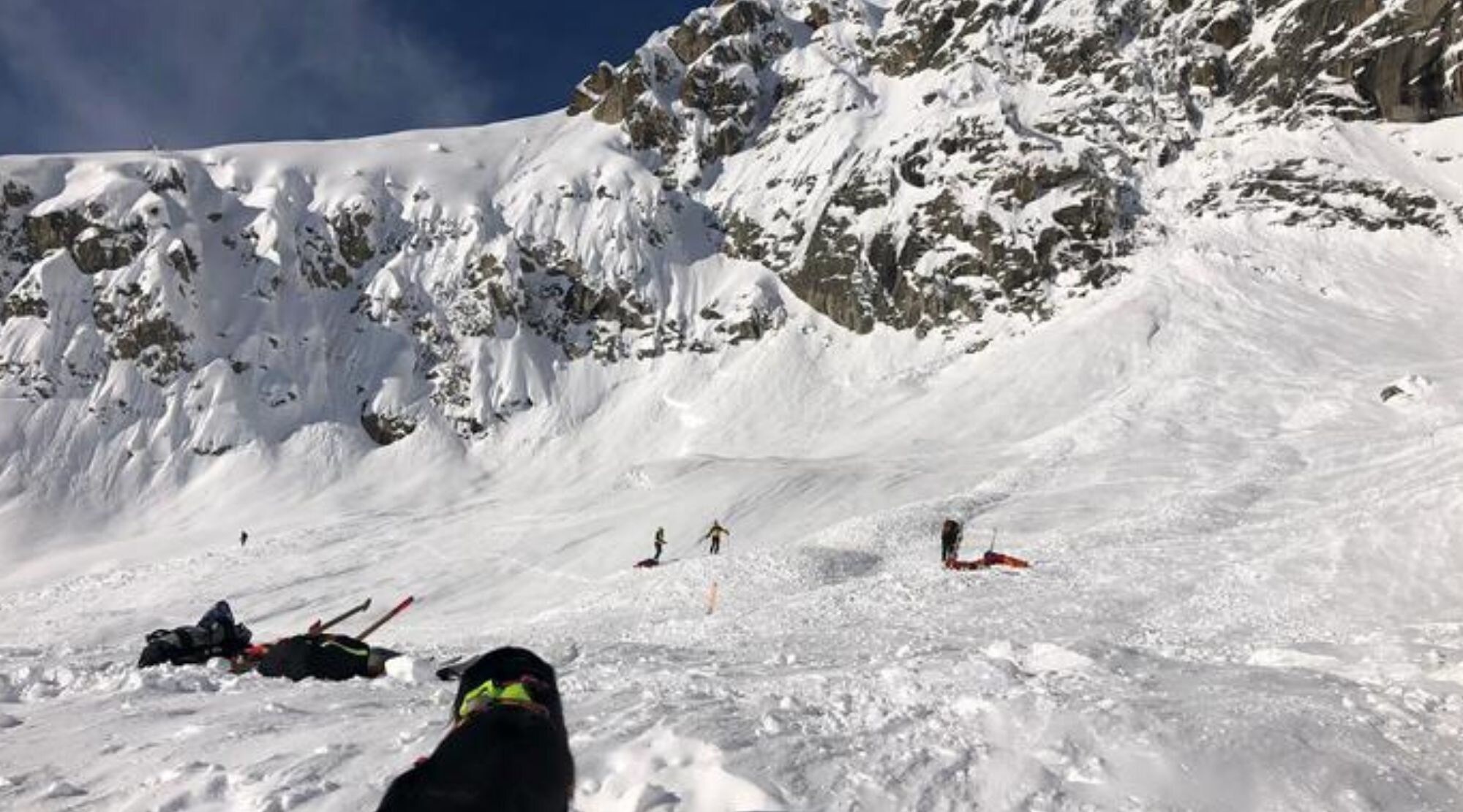 Deceduti due sciatori per una valanga sul Monte Bianco, terminate le ricerche