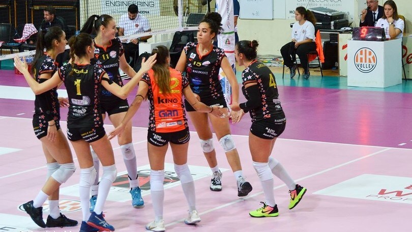 Macerata fa suo l'anticipo con Mondovì