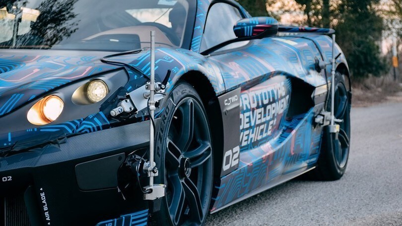 Rimac C_Two, l'hypercar elettrica presto pronta per la strada