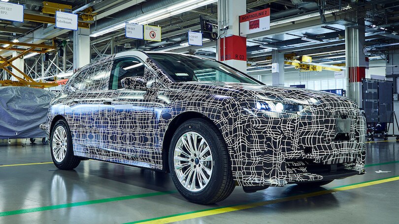 BMW iNext, il SUV verrà prodotto a Dingolfing
