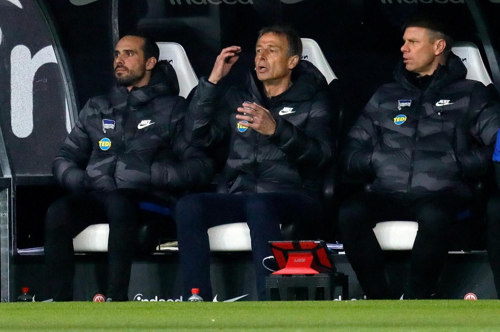 Bundesliga, Eintracht-Hertha Berlino 2-2: Var grande protagonista