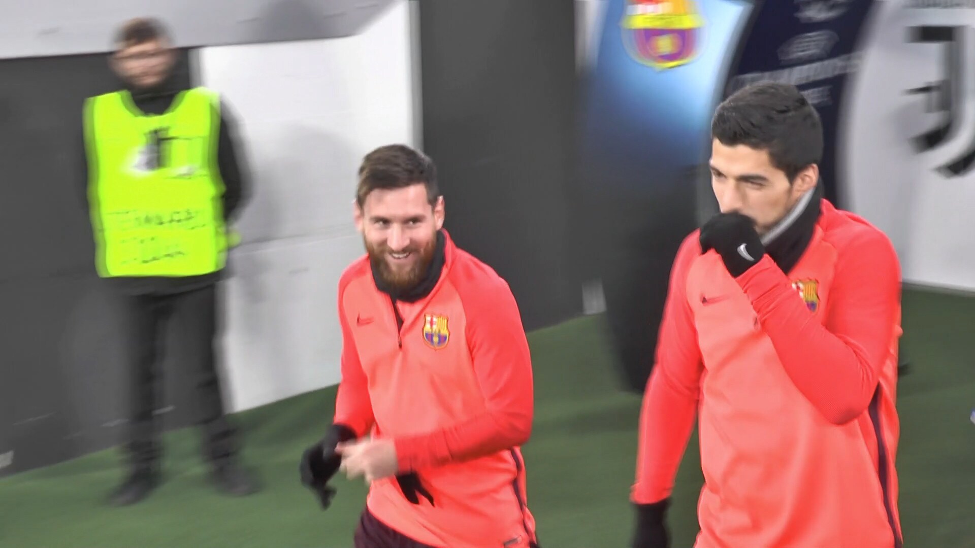 Messi aspetta l'Inter e fa tripletta