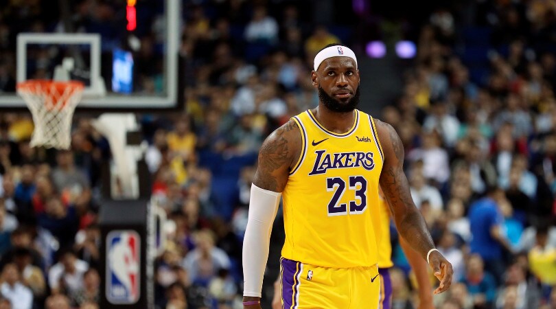 Nba, i Lakers volano con Anthony Davis e LeBron James. Vince Gallinari