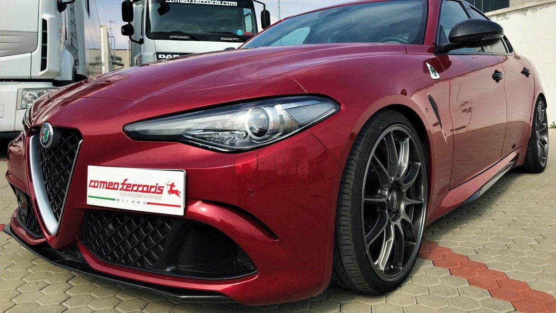 Alfa Giulia Quadrifoglio Romeo Ferraris: gli scatti