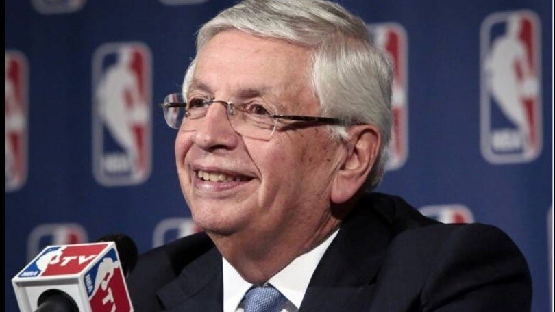 David Stern ricoverato d'urgenza per un'emorragia celebrale: l'Nba trattiene il fiato