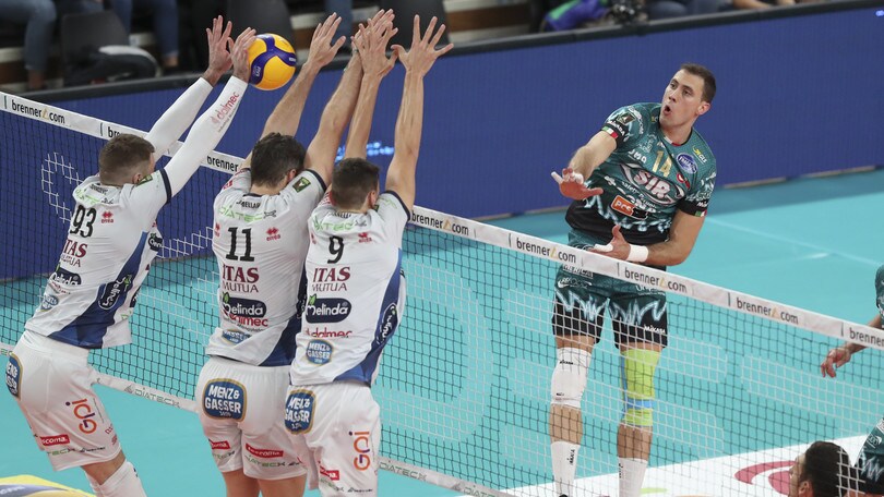 Superlega, sabato l'anticipo Piacenza-Ravenna