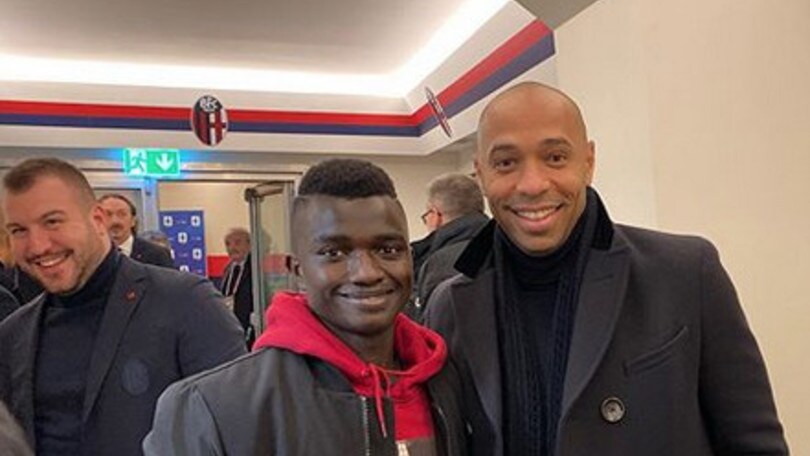 Alla festa del Bologna c'è anche Henry