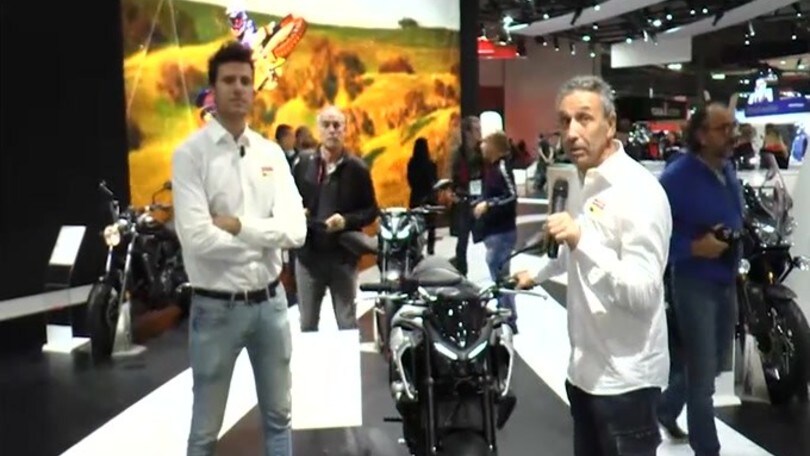 Yamha MT 03 e MT 125 - Video