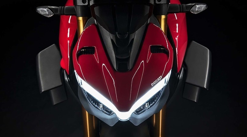 Ducati Streetfighter, in arrivo la nuova V2?