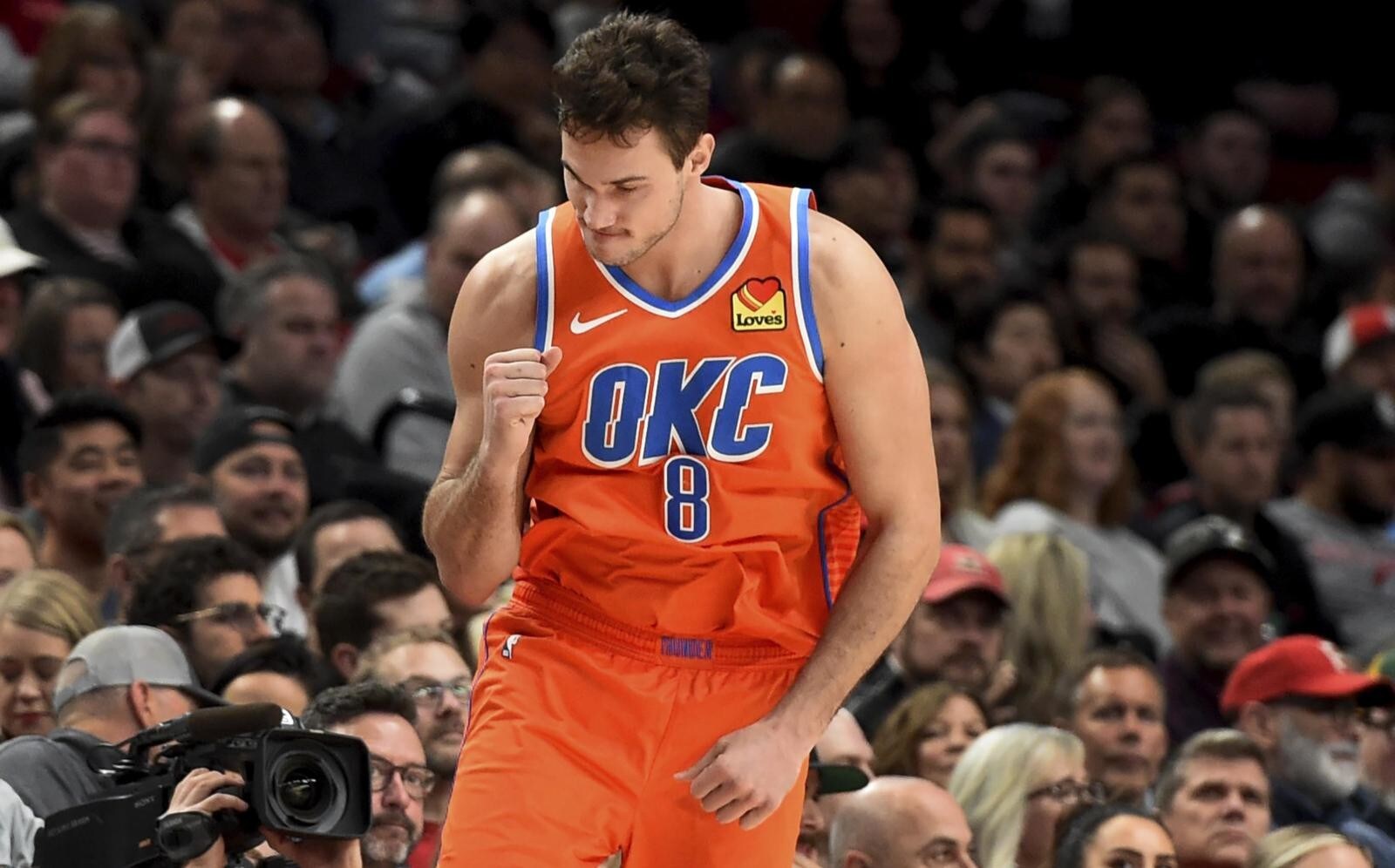 Nba, vince Oklahoma e Gallinari fa 22 punti. New Orleans ko con Melli in panchina
