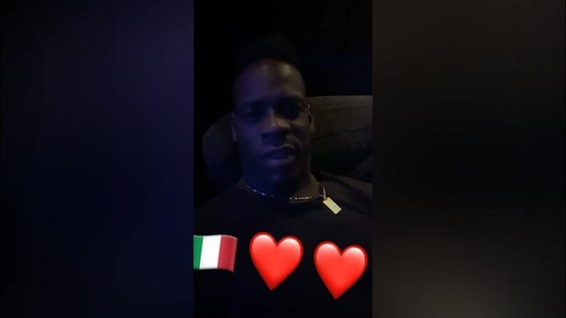 Balotelli dichiara amore all'Italia