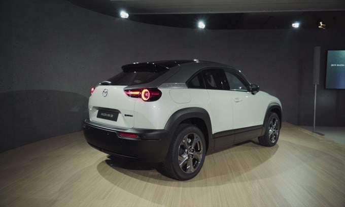'Human Modern style' per Mazda MX-30