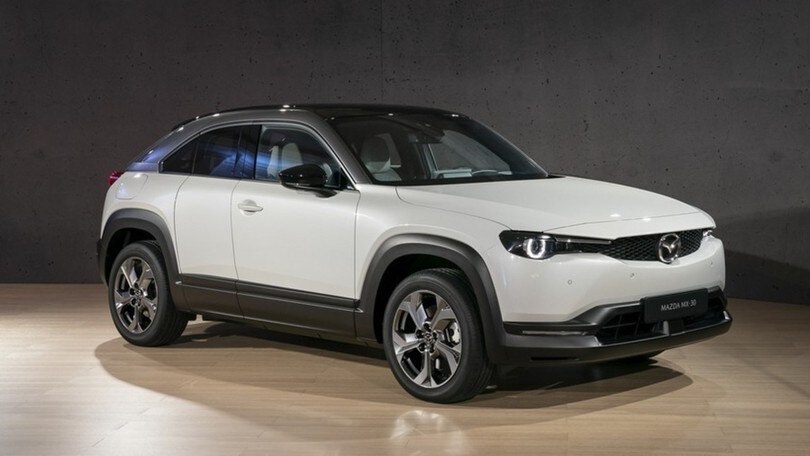 Approfondimento design: Mazda MX-30 Human Modern style