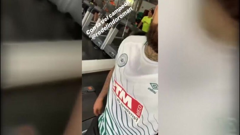 Allenamento in palestra per Vidal