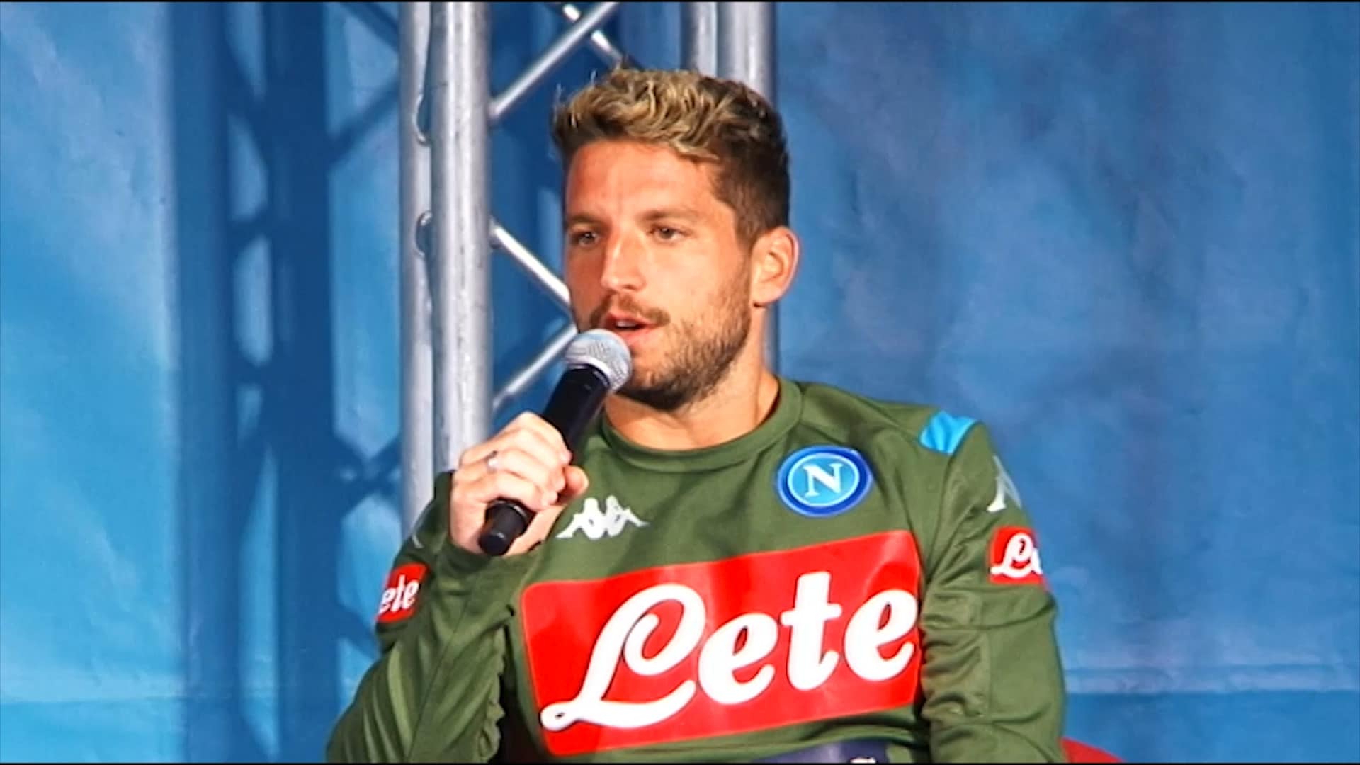 Atletico: se salta Cavani, Mertens o Piatek