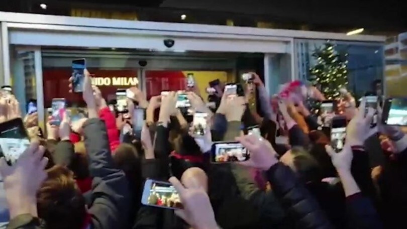 A Casa Milan arriva Ibra, tifosi in delirio