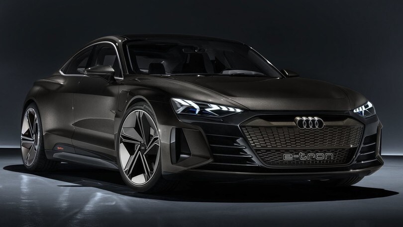 Audi Sport, futuro elettrico per S e RS