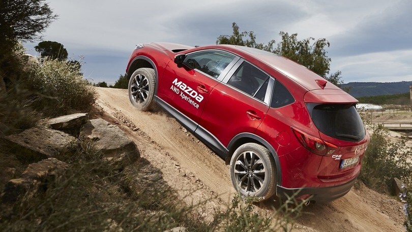 Focus i-ACTIV AWD, la trazione integrale intelligente secondo Mazda