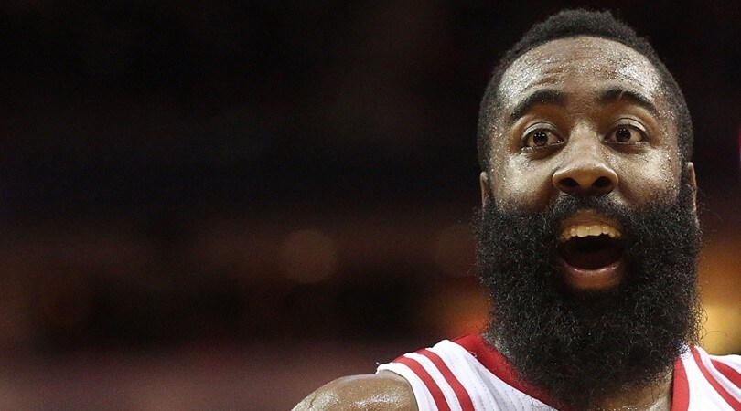 Nba, tra Harden e Young una sfida che entra nella storia