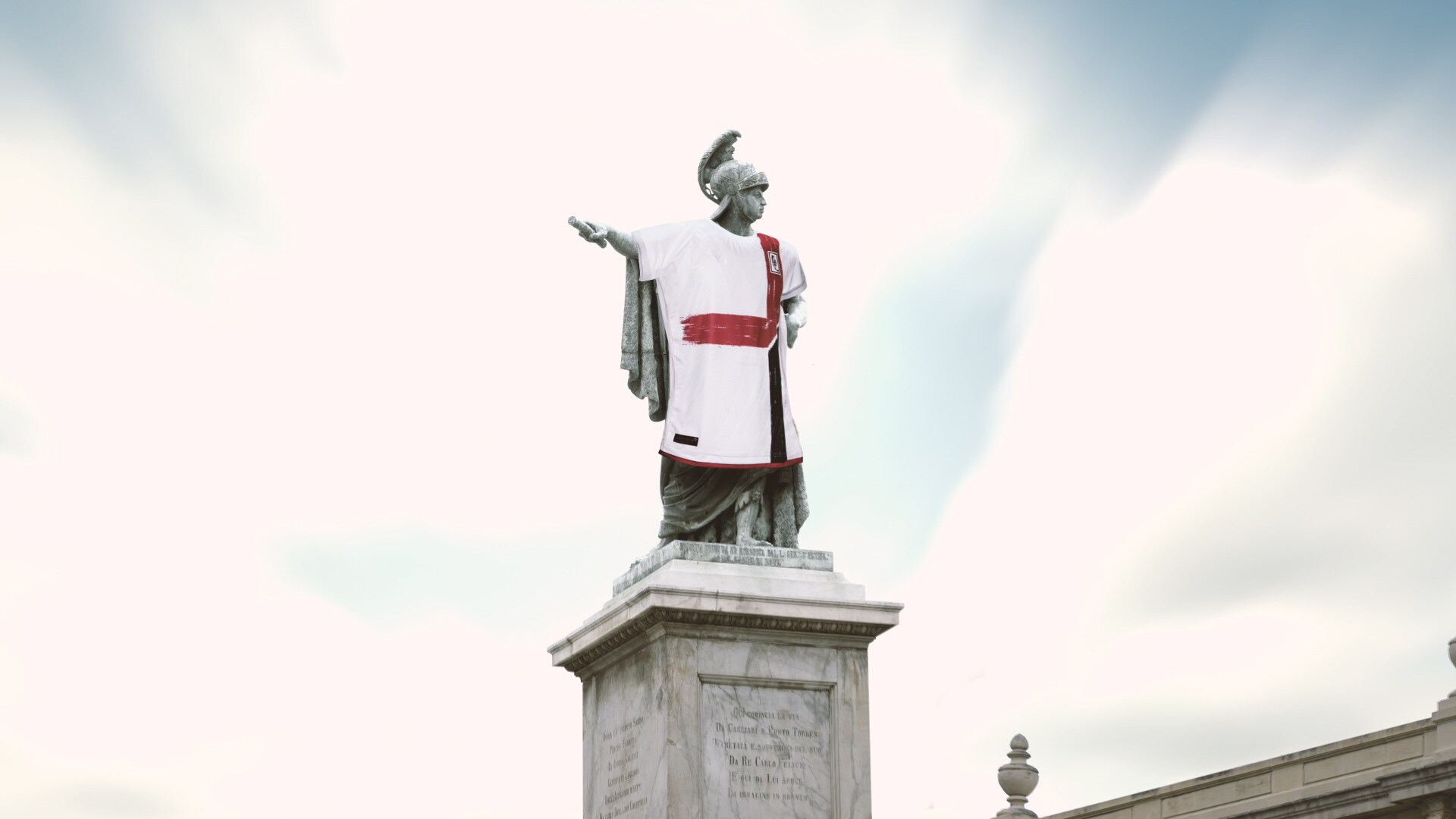 Cagliari, spiegate le vele. Che il Centenario abbia inizio