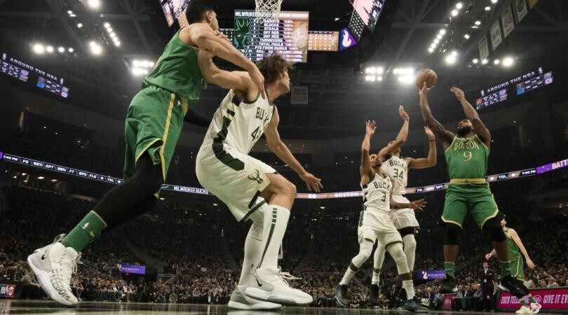 Nba, Boston non ferma i Bucks. Ingram trascina i Pelicans con 49 punti