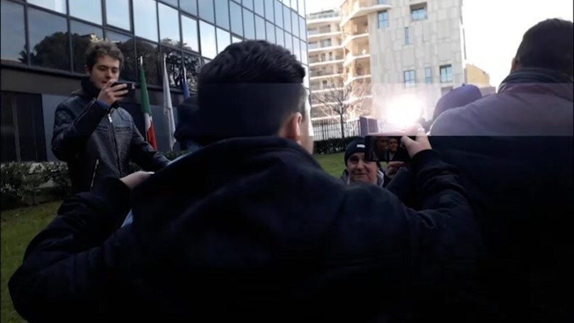 Ashley Young, terminata prima parte di visite