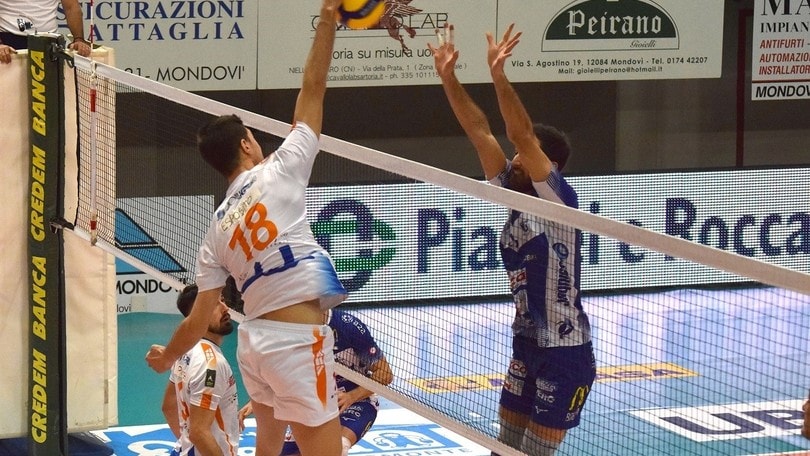Mondovì vince ancora, Brescia cade al tie break