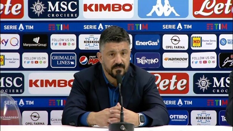 Gattuso: "Gara imbarazzante, meritiamo i pomodori"
