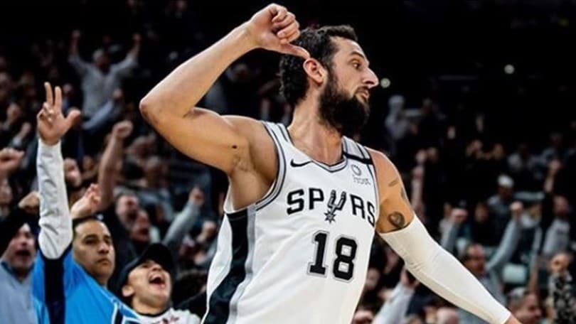 Nba, Belinelli regala il successo agli Spurs: Sabonis in tripla doppia