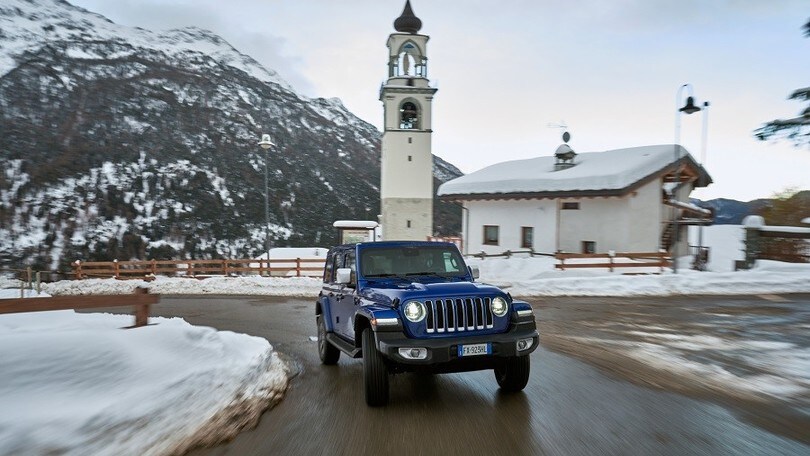 Jeep Wrangler Sahara Unlimited: gli scatti