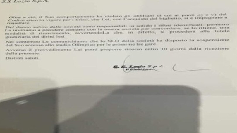 Lazio, saluto romano dei tifosi: la società chiede 50mila euro