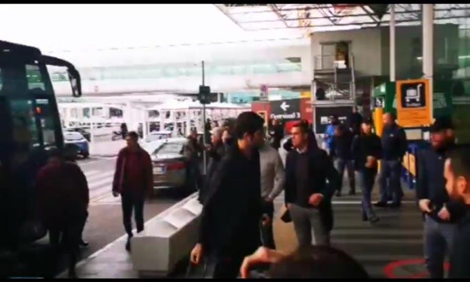 La Roma si imbarca a Fiumicino alla volta di Torino