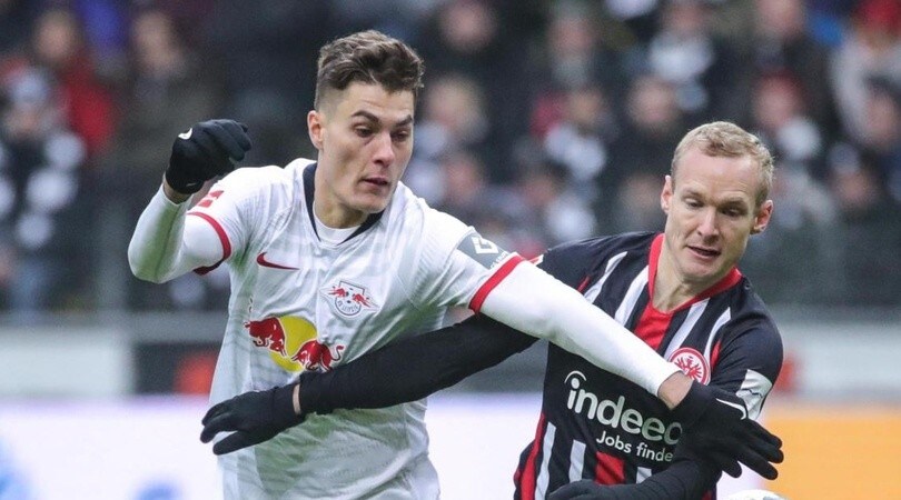 Bundesliga: Schick non incide e il Lipsia crolla. Il Bayern incalza a -1