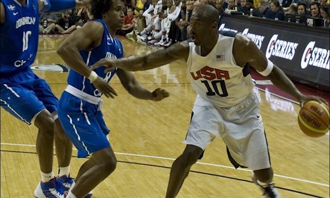 Basket, Kobe Bryant è morto in un incidente in elicottero