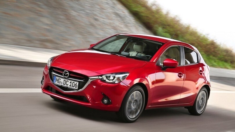 Nuova Mazda2, il test ad Atene