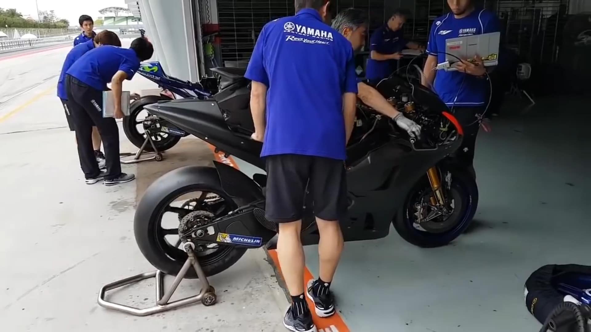 MotoGp: Lorenzo wild card per Yamaha?