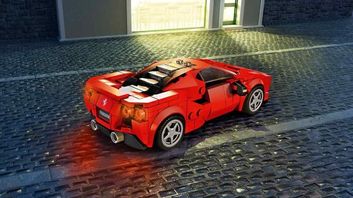 Ferrari F8 Tributo Lego Speed Champions - gli scatti