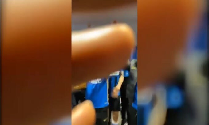 La festa dell'Inter nello spogliatoio dopo il derby