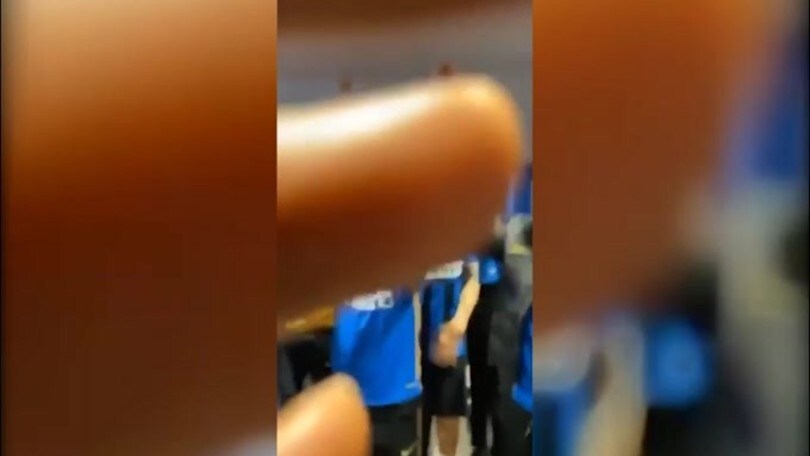 La festa dell'Inter nello spogliatoio dopo il derby