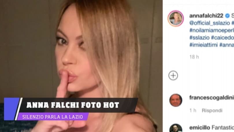 Anna Falchi esulta con la foto hot: "Silenzio, parla la Lazio"