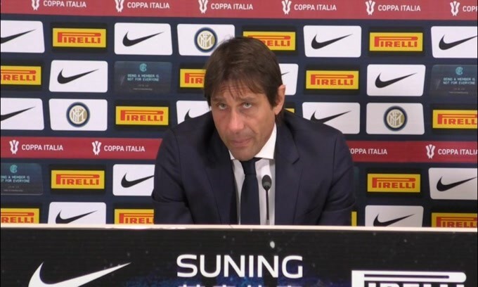 Conte sulla qualificazione: "Napoli favorito, ma ce la giocheremo"