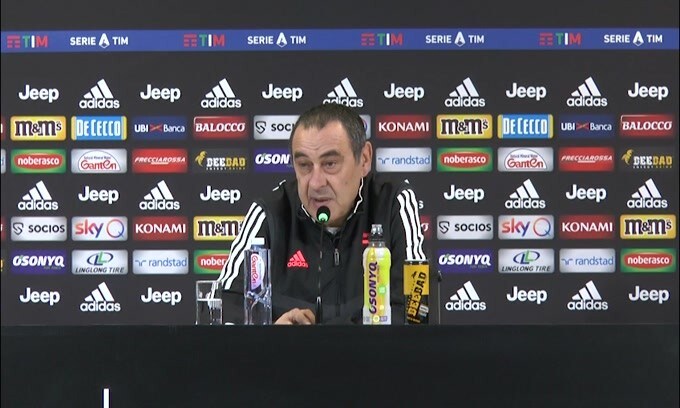 Sarri: "Klopp? Vuole togliere pressione al Liverpool"