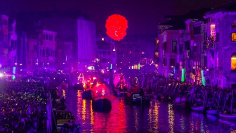 Carnevale: oltre 4.500 sequestri dei Nas tra maschere e gadget