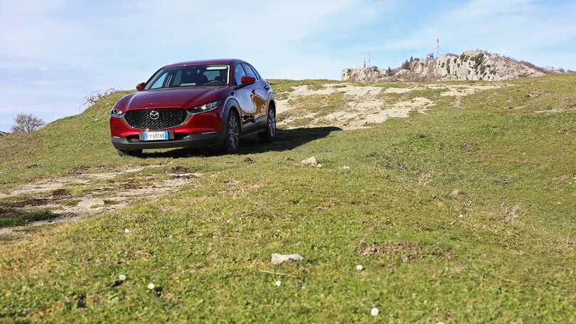 Mazda CX-30: itinerario nel basso Lazio FOTO