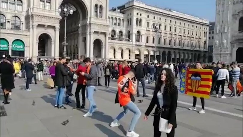 In attesa della Champions, i tifosi del Valencia visitano MIlano
