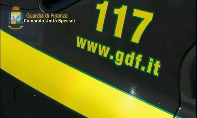 Abbonamenti pirata con IPTV: denunciati 223 clienti