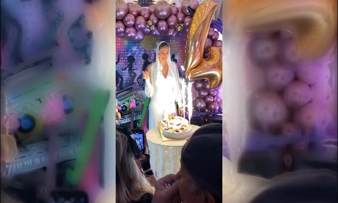 Musiche e danze per Ilary Blasi al compleanno della sorella