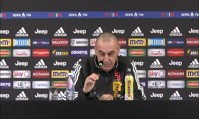 Sarri blocca il giornalista: "La filosofia calcistica rimane uguale"